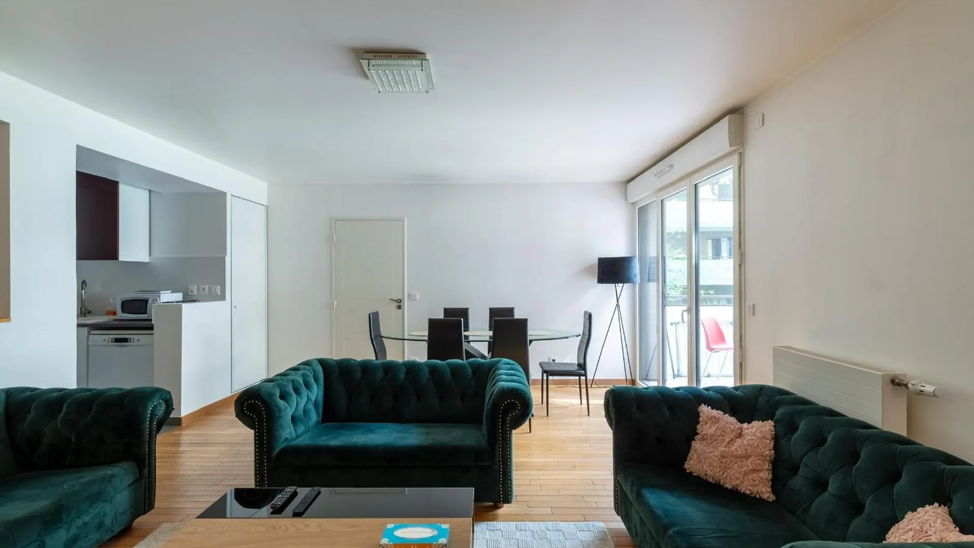 Spacious Apartment - Trocadero Parijs
