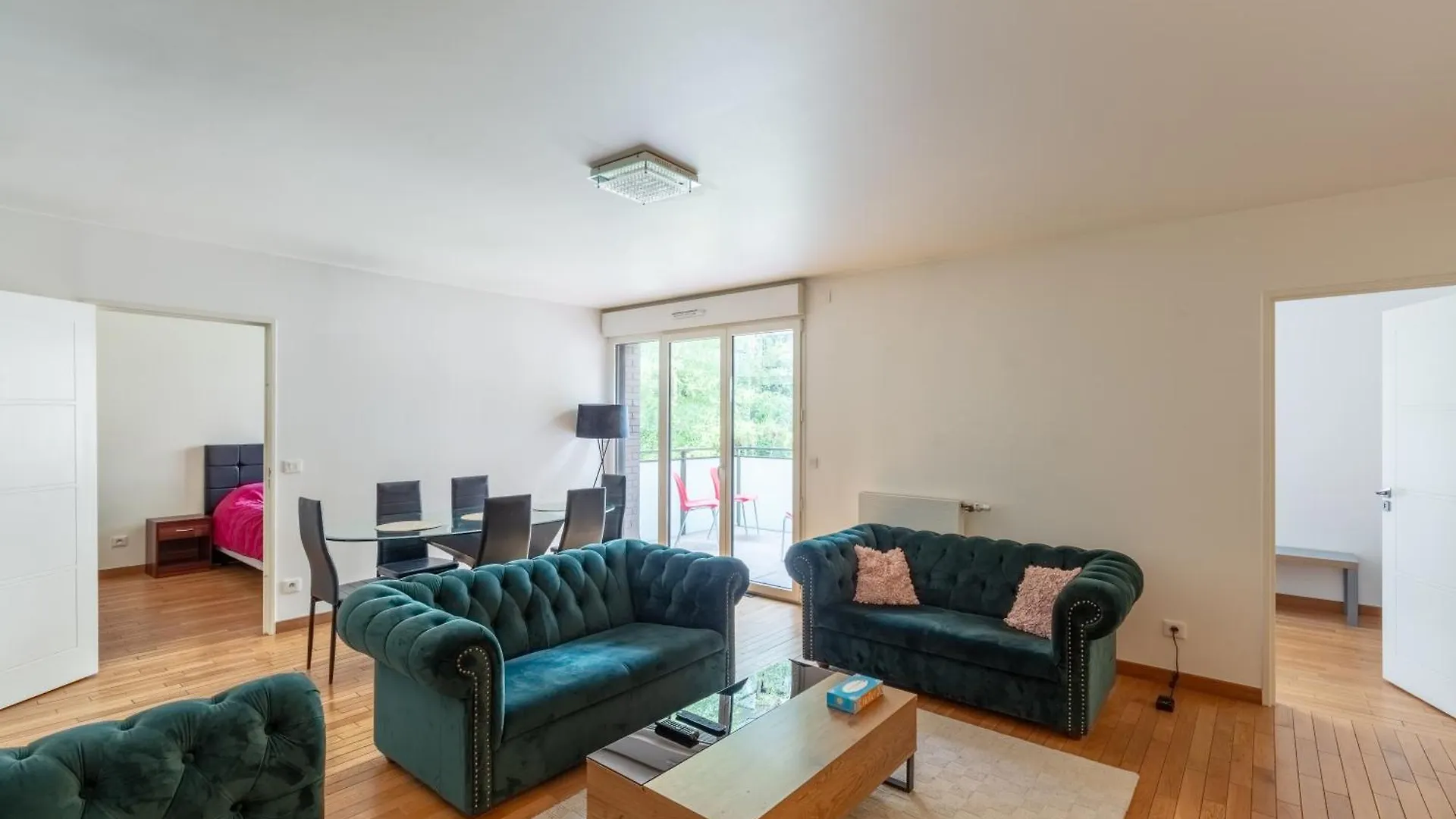 Spacious Apartment - Trocadero Parijs